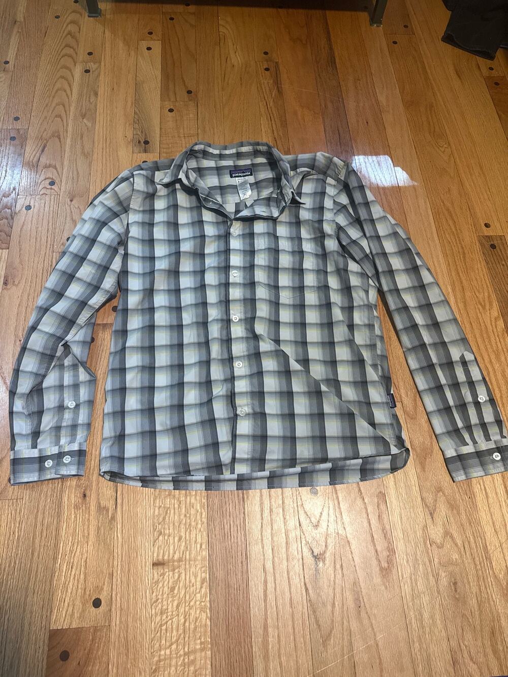 Patagonia Plaid Button Down Shirt Men's Sz M Long Sleeve Organic Cotton